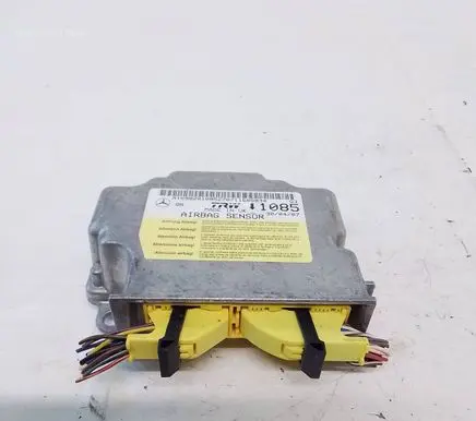 Mercedes-Benz B W245 Airbag control unit/module A1698201085