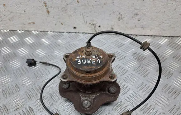 Nissan Juke I F15 Rear wheel hub 432021KA0A 53BWKH20BY01