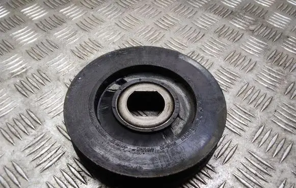 Nissan Qashqai+2 Crankshaft pulley 8200767762