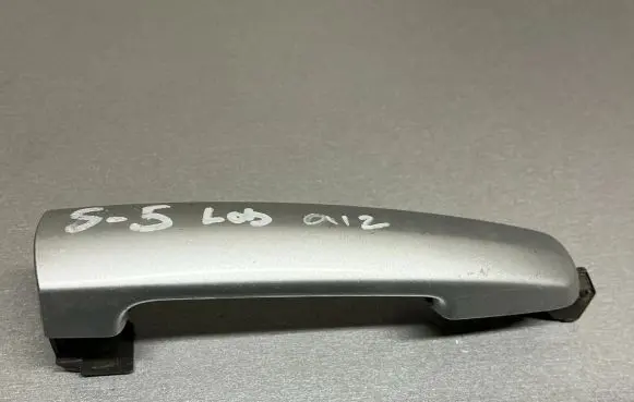 Suzuki Swift I Rear door exterior handle