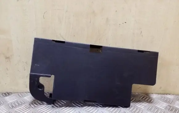 Audi A6 C7 Battery box tray cover/lid 8K0915429G