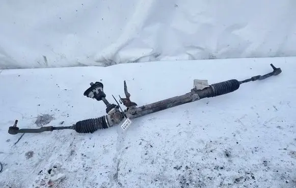 Nissan Qashqai Steering rack LLHD