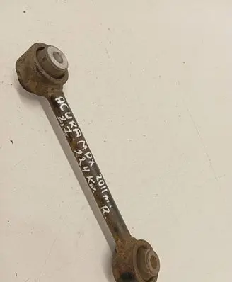 Acura MDX II Rear anti-roll bar/stabilizer link 