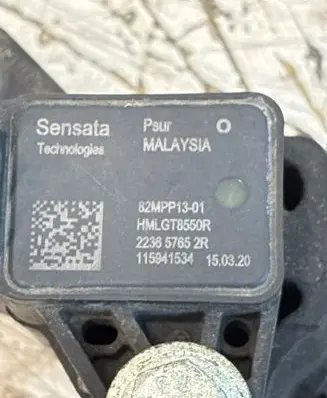 Renault Master III Air pressure sensor 223657652R