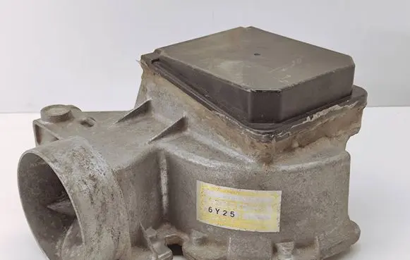 Nissan Prairie Throttle valve A31-634 A31634 6Y25