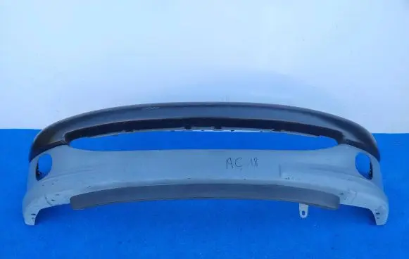 Peugeot 206 Front bumper 5723070R
