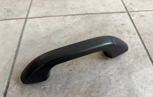 Volkswagen Amarok II Front interior roof grab handle