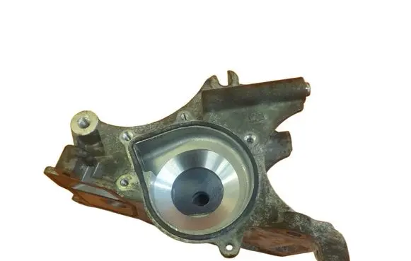 Mini One - Cooper Coupe R56 Engine mounting bracket 