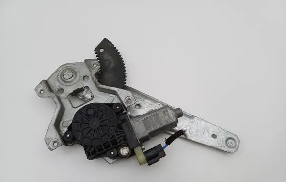 Hyundai Getz Front door window regulator with motor 