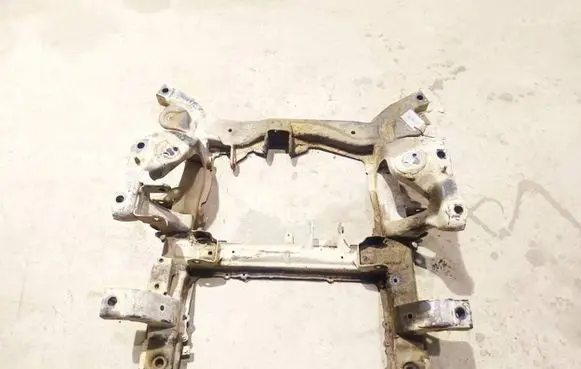 Suzuki Grand Vitara II Front subframe