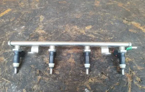 Dodge Journey Fuel injector 04891577AC