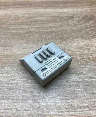 BMW 3 E46 Alarm relay 6923215 55892110