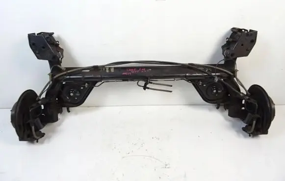 Nissan Juke I F15 Rear beam 