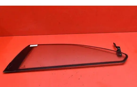 Rear door window glass