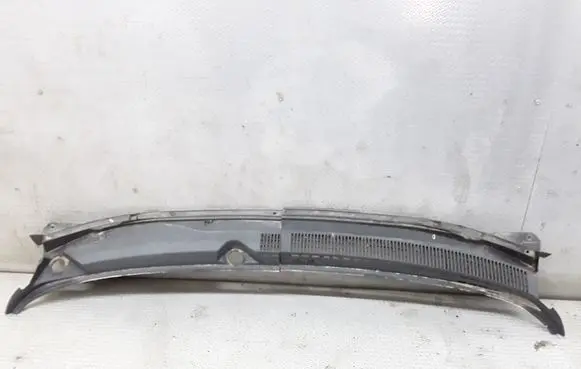 Pontiac Vibe Wiper trim 5578201030 5578101010