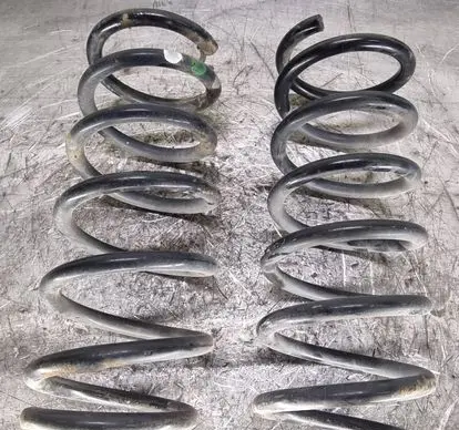 Volvo XC60 Front coil spring 