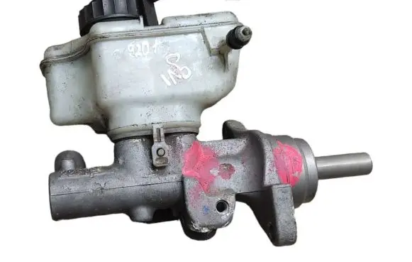 Volkswagen Golf VI Master brake cylinder 1K0945459A 5N0945459 1K1611301D