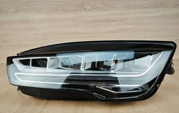 Audi A7 S7 4G Headlight/headlamp 4G8941033J
