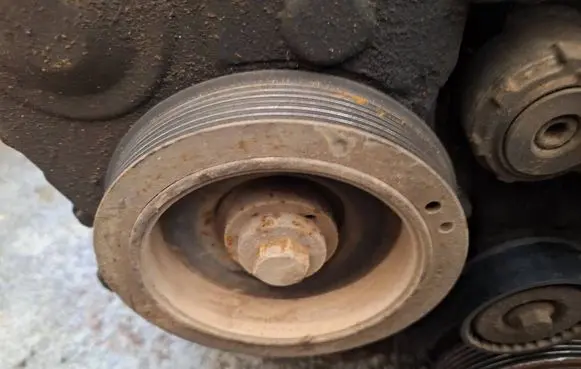 Peugeot 807 Crankshaft pulley