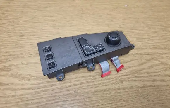 BMW 7 E65 E66 Seat memory switch 6918401