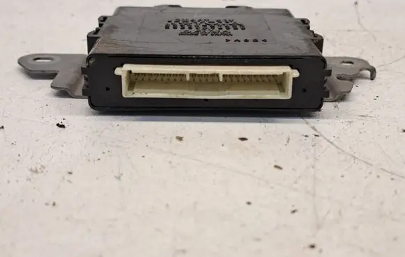 Toyota Prius (XW20) CAS control unit/module 8999047023