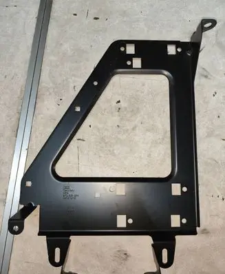 Audi A6 S6 C6 4F Sound amplifier holder/bracket 4F0035464 DX52D47 0605