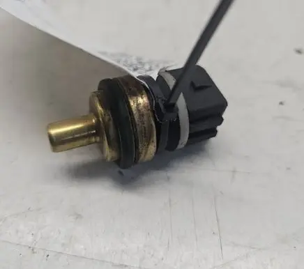 Audi A4 S4 B5 8D Sensor 109627