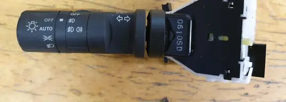 Nissan Qashqai Indicator stalk 0610SD