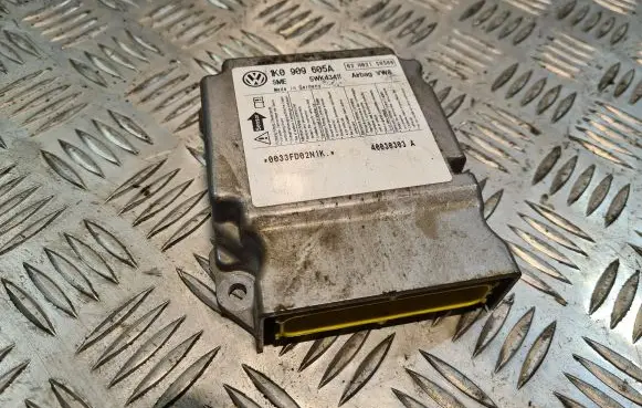 Volkswagen Golf V Airbag control unit/module 1K0909605A