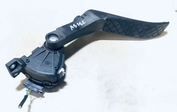 Porsche Cayenne (9PA) Accelerator throttle pedal 7l0723507a 6pv008026