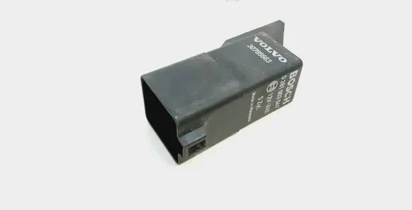 Volvo S60 Glow plug pre-heat relay 30785663