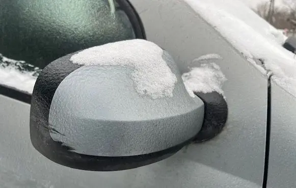 Dacia Logan I Manual wing mirror 