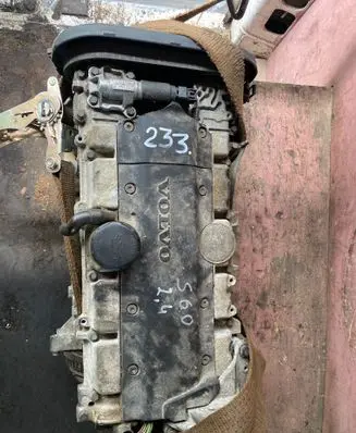 Volvo S60 Engine