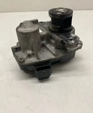 Nissan Qashqai EGR valve 147101478R H8201061904