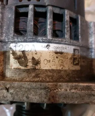 Audi A8 S8 D2 4D Generator/alternator