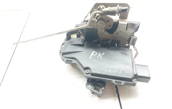 Audi A4 S4 B6 8E 8H Coupe door lock (next to the handle) 26071M