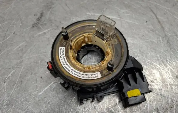 Audi A3 S3 8P Airbag slip ring squib (SRS ring) 1K0959653