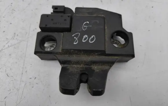 Lexus IS 220D-250-350 Tailgate/trunk/boot lock/catch/latch 06727A