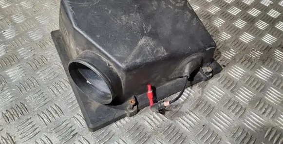 Audi A8 S8 D2 4D Air filter box cover 078133837M 077129620A