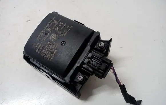 Ford Kuga III Blind spot module LJ6T14D599CB