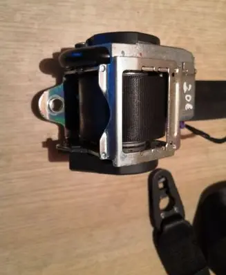 Audi A4 S4 B7 8E 8H Front seatbelt