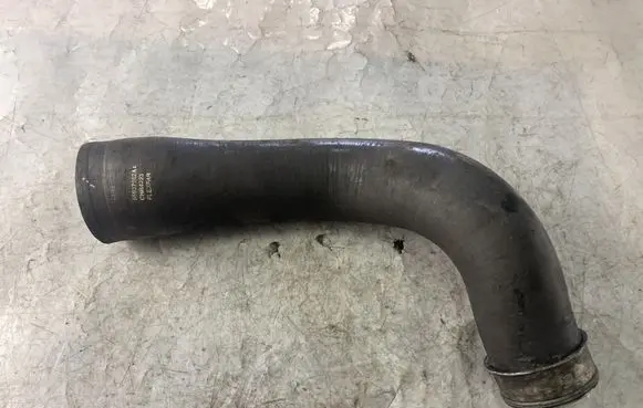 Jeep Grand Cherokee (WK) Intercooler hose/pipe 55037962AA