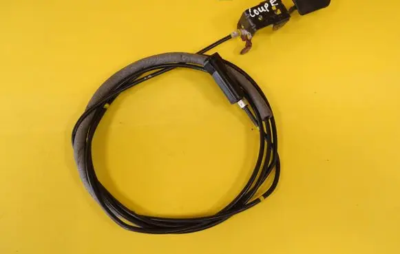 Hyundai Coupe Fuel cap flap release cable 