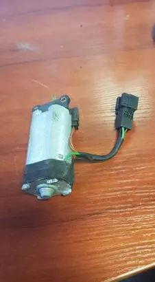 Mercedes-Benz S W220 Steering column adjust motor 2205400288