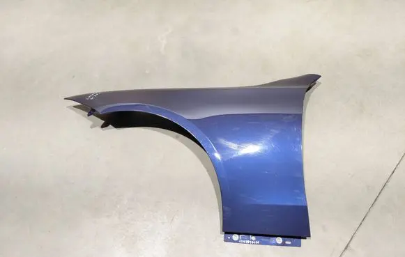 Mercedes-Benz C W206 Fender A2068810100