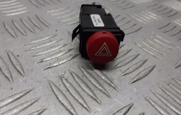 Seat Ibiza III (6L) Hazard light switch 6L1953235A