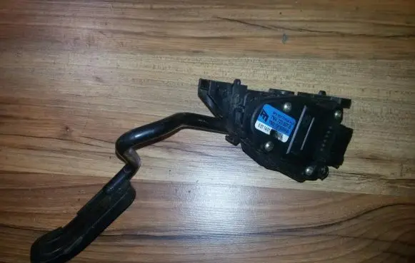 Ford Galaxy Accelerator throttle pedal 7m4723507b 6pv00777004hlo