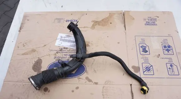 Peugeot Expert Turbo air intake inlet pipe/hose 1440012080