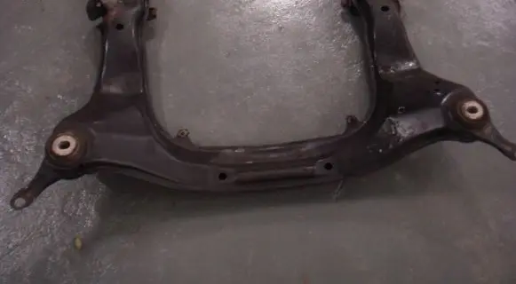 Seat Exeo (3R) Front subframe