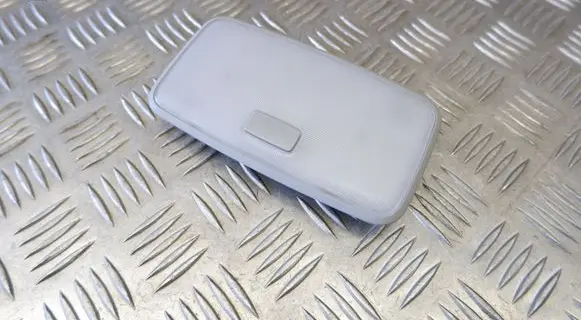 Toyota RAV 4 (XA50) Rear seat light